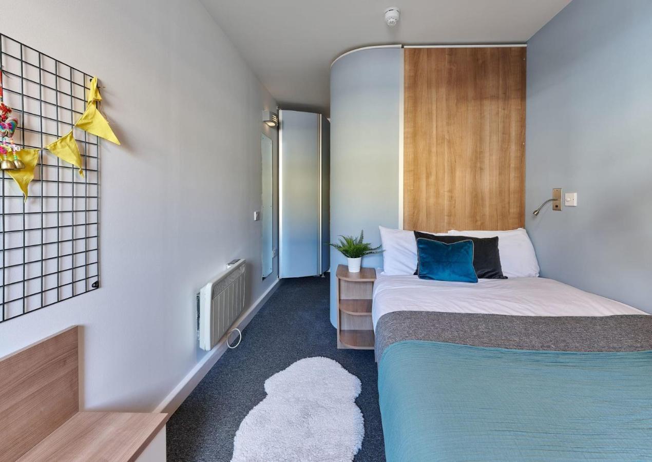 Cosy Ensuite Bedrooms At Trust House Near Exeter City Centre 外观 照片